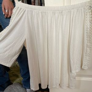 EE:Some Off the Shoulder Long Sleeve Blouse